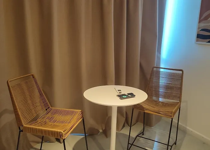 Brickell Aiby House
