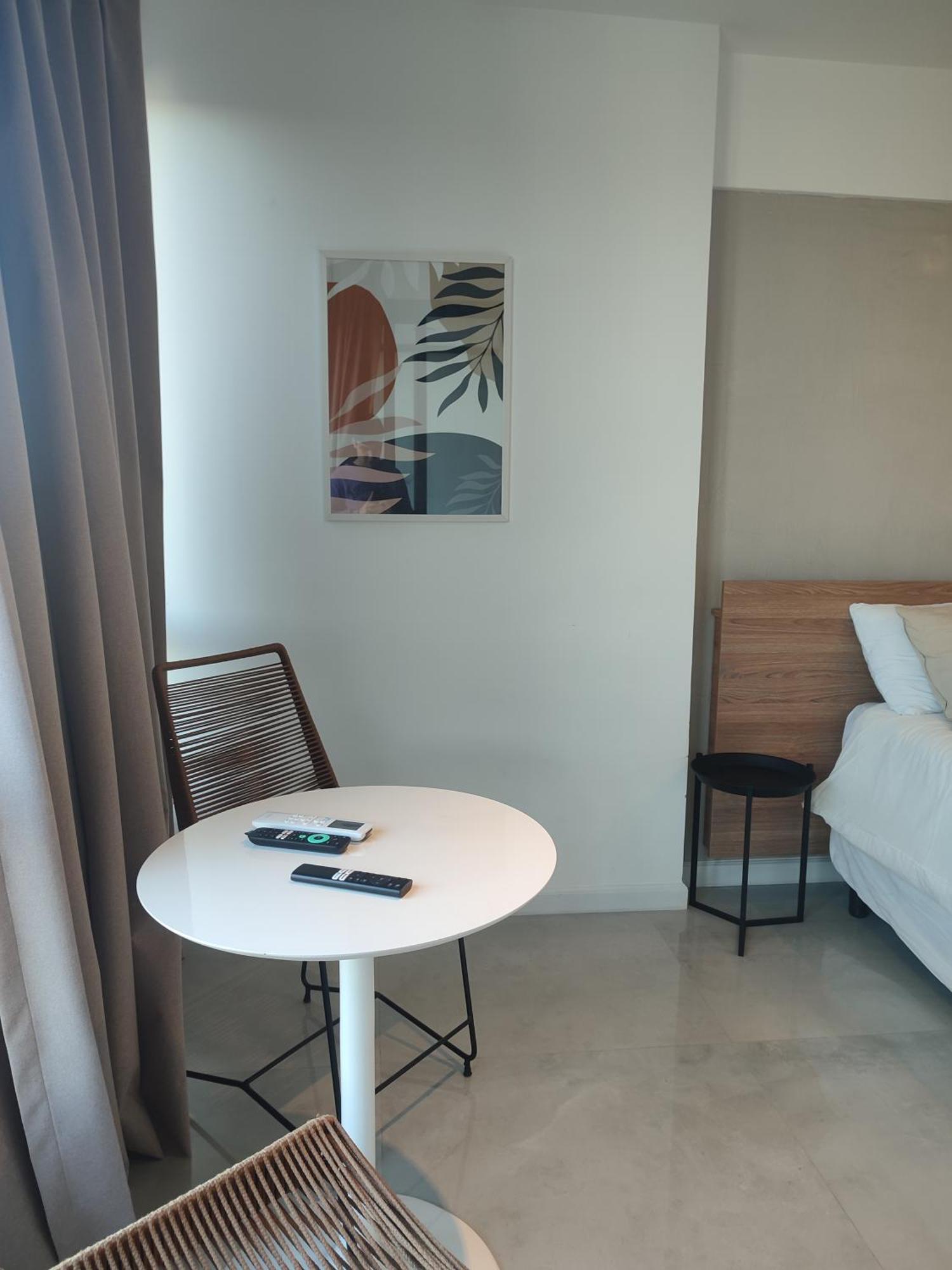 Brickell Aiby House * Tigre